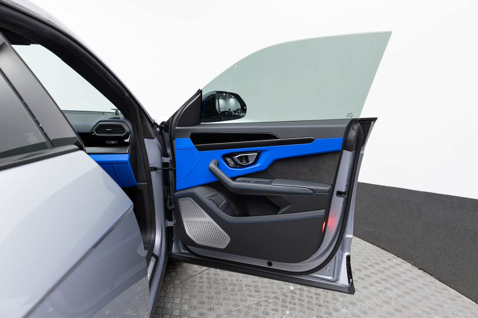 Lamborghini Urus S 2024