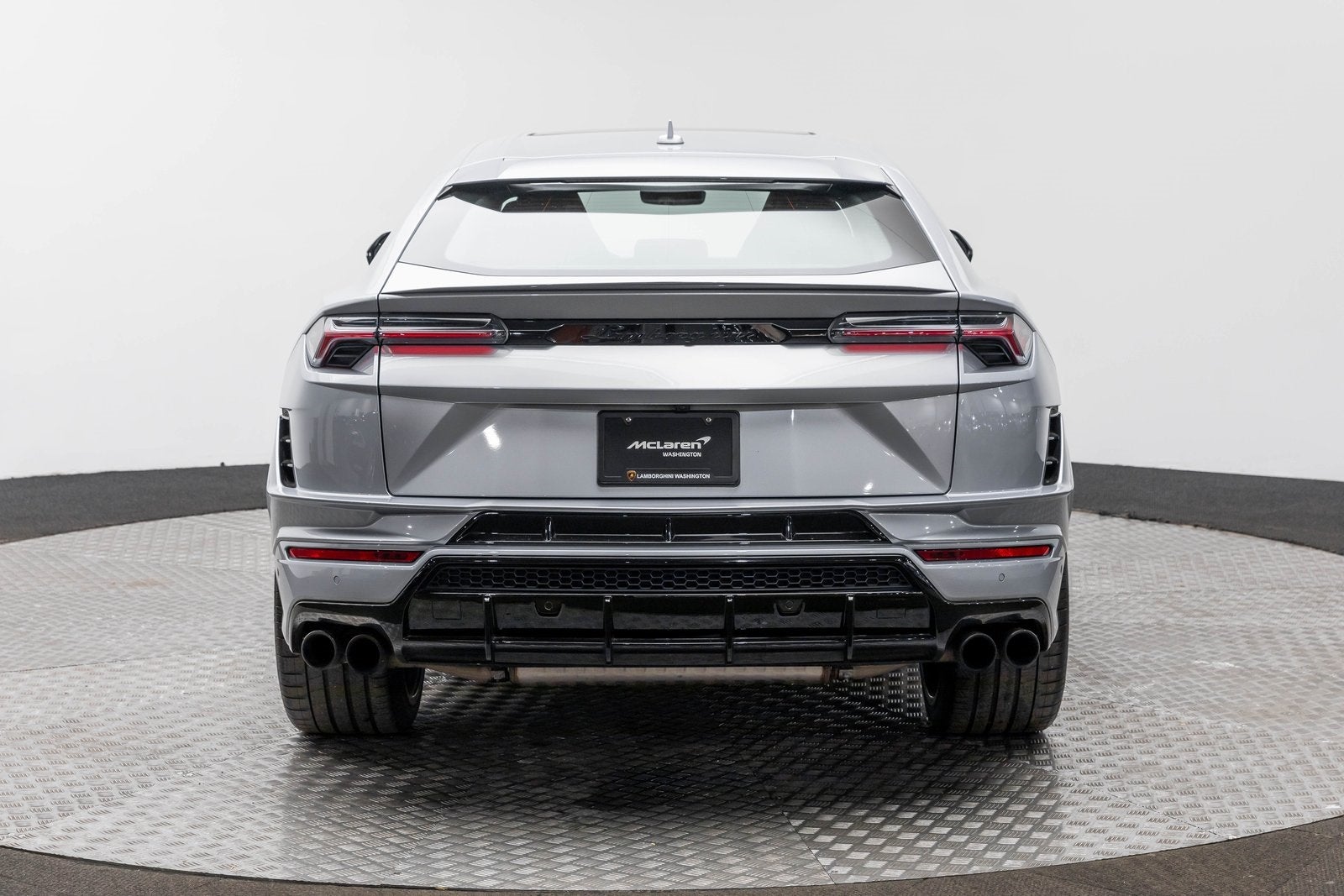 2023 Lamborghini Urus S