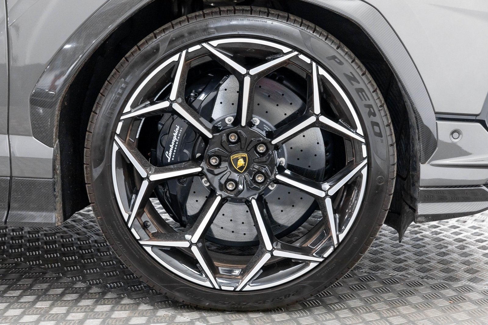 Lamborghini Urus Performante 2023