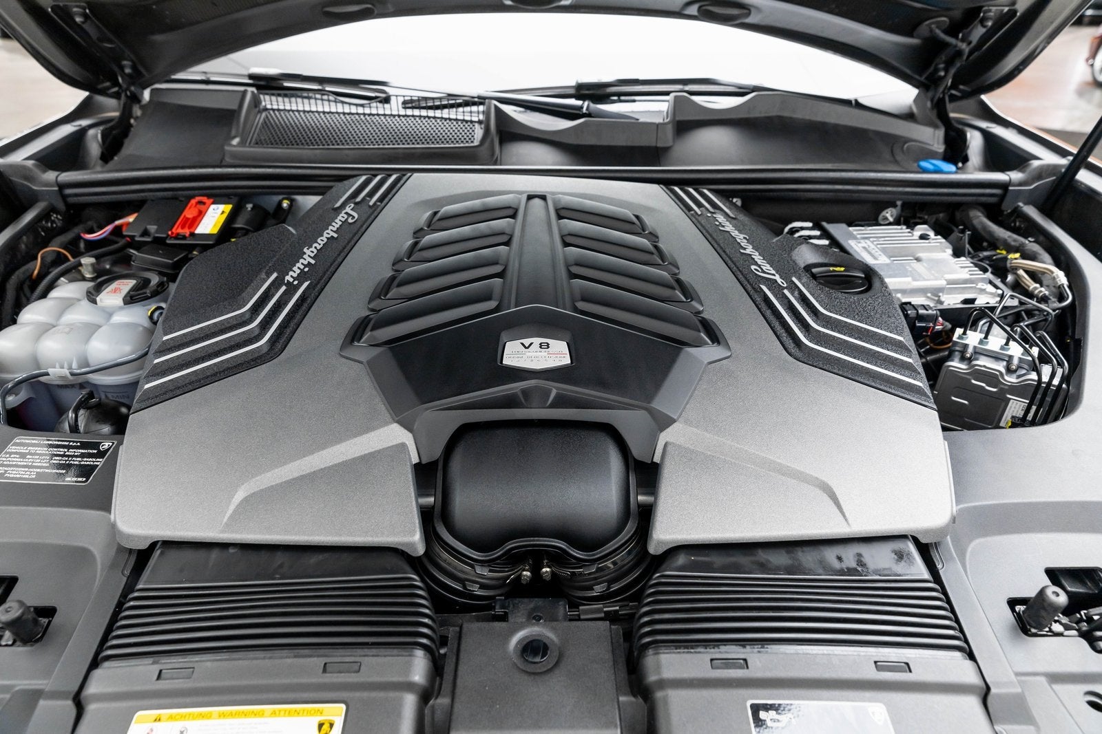 Lamborghini Urus Performante 2023