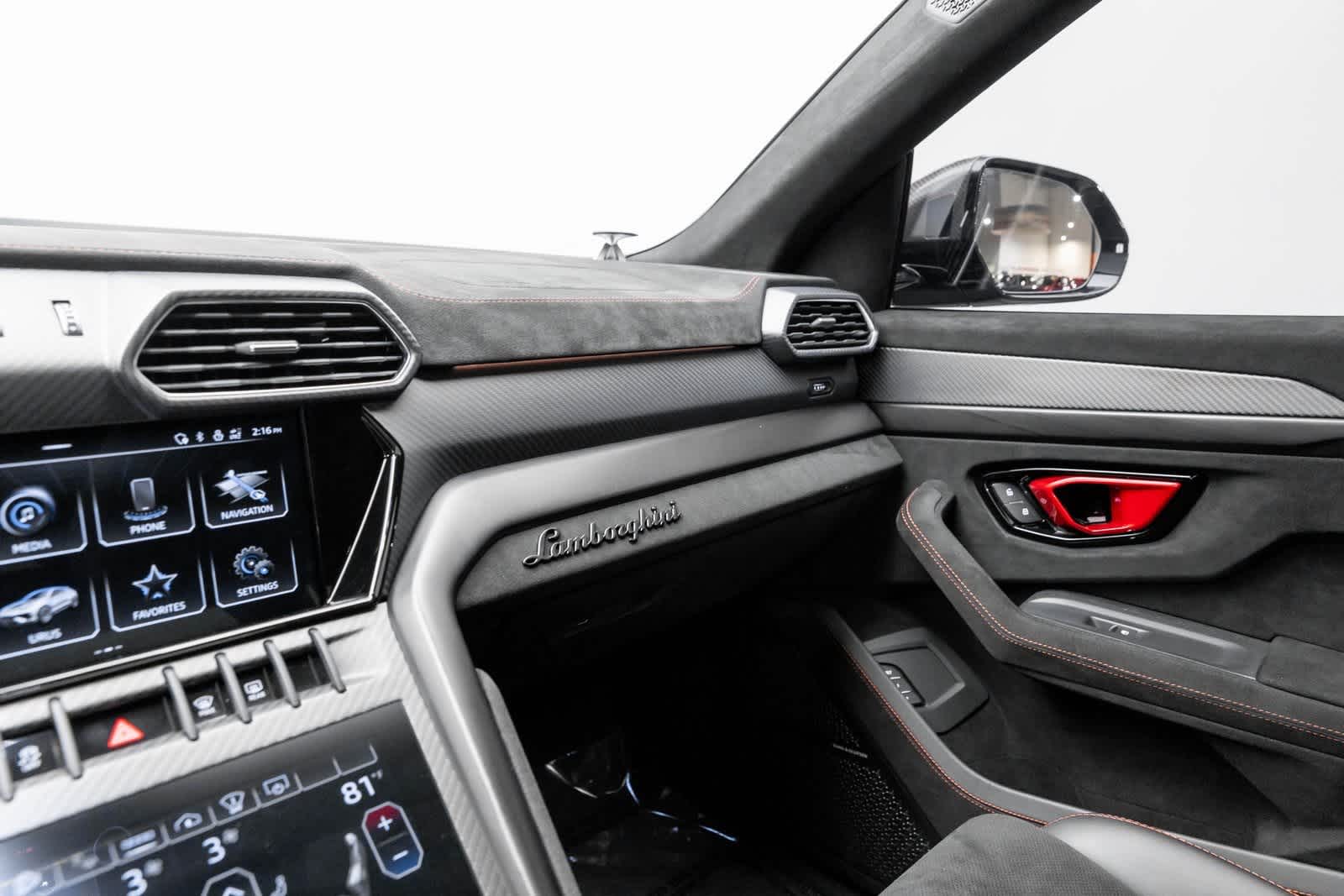 Lamborghini Urus Performante 2023