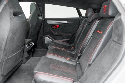 2024 Lamborghini Urus Performante