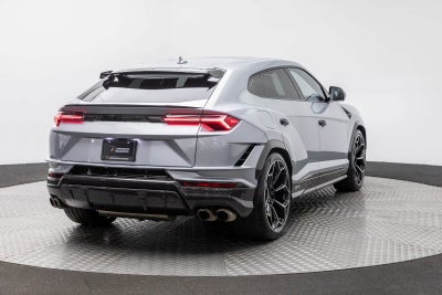 2024 Lamborghini Urus Performante