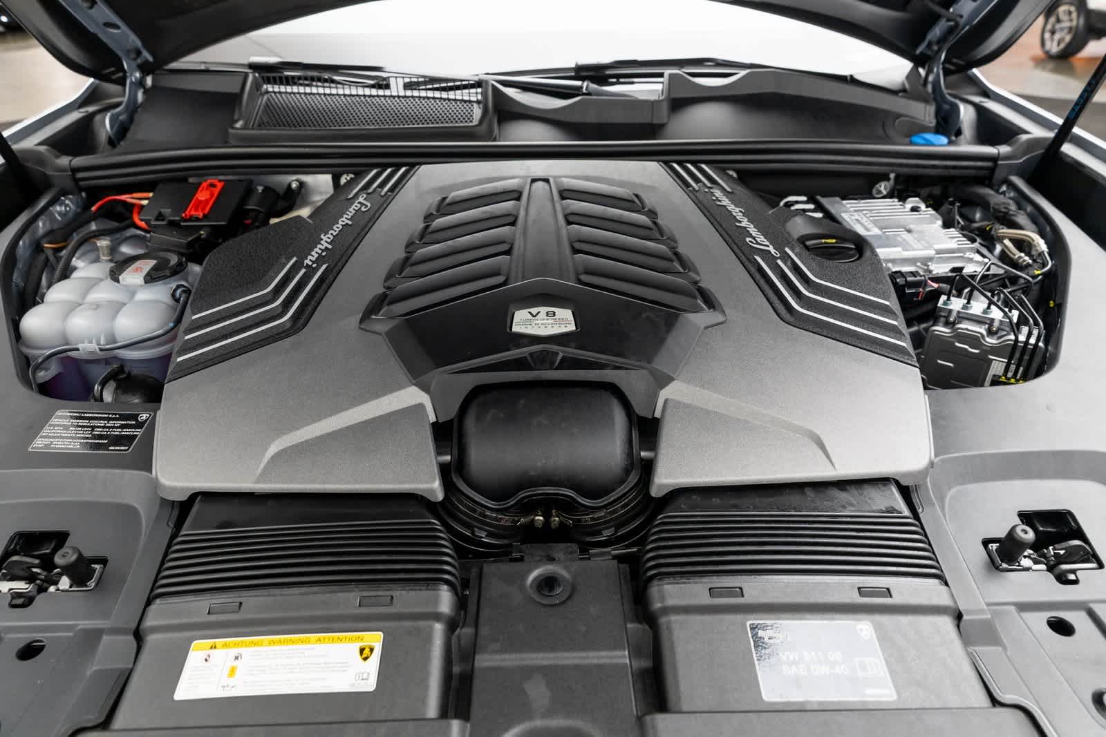 2024 Lamborghini Urus Performante