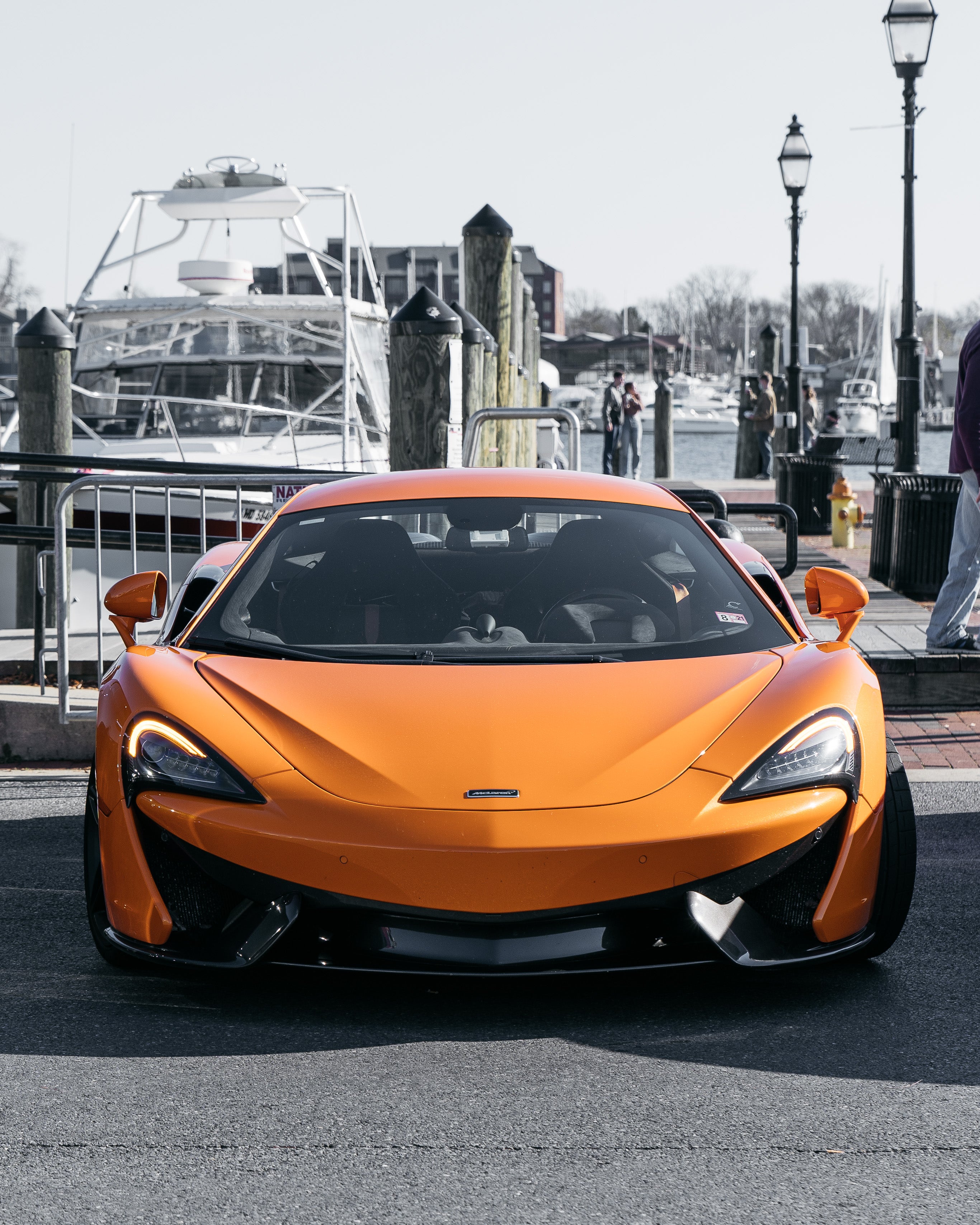 Evento comunitario de McLaren Sterling